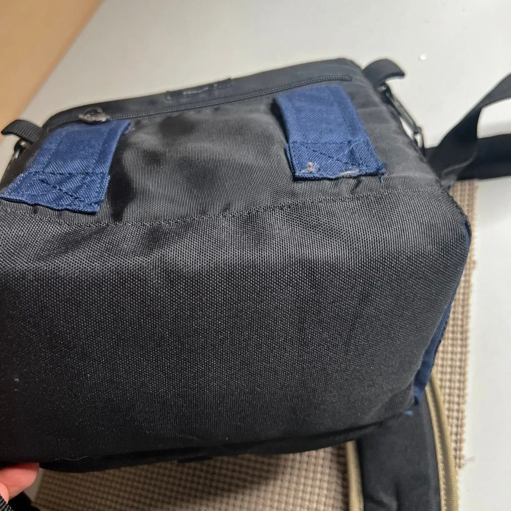 Lowepro Nova 1 Camera Bag Navy Blue Black Padded Shoulder Strap Belt Loops